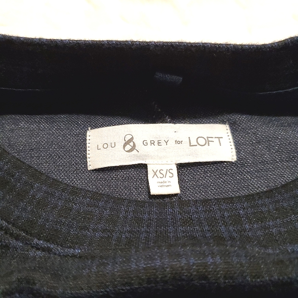 LOU & GREY (Loft) Navy & Black Plaid Short Sleeve Top, XS/S - Picture 2 of 8